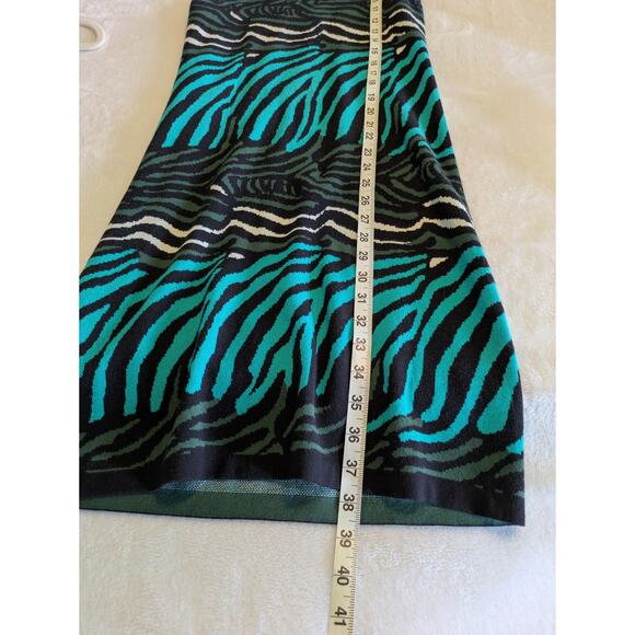 Banana Republic Issa London Dress Women Small Teal Black Zebra Print Thick Knit‎ - Picture 6 of 7